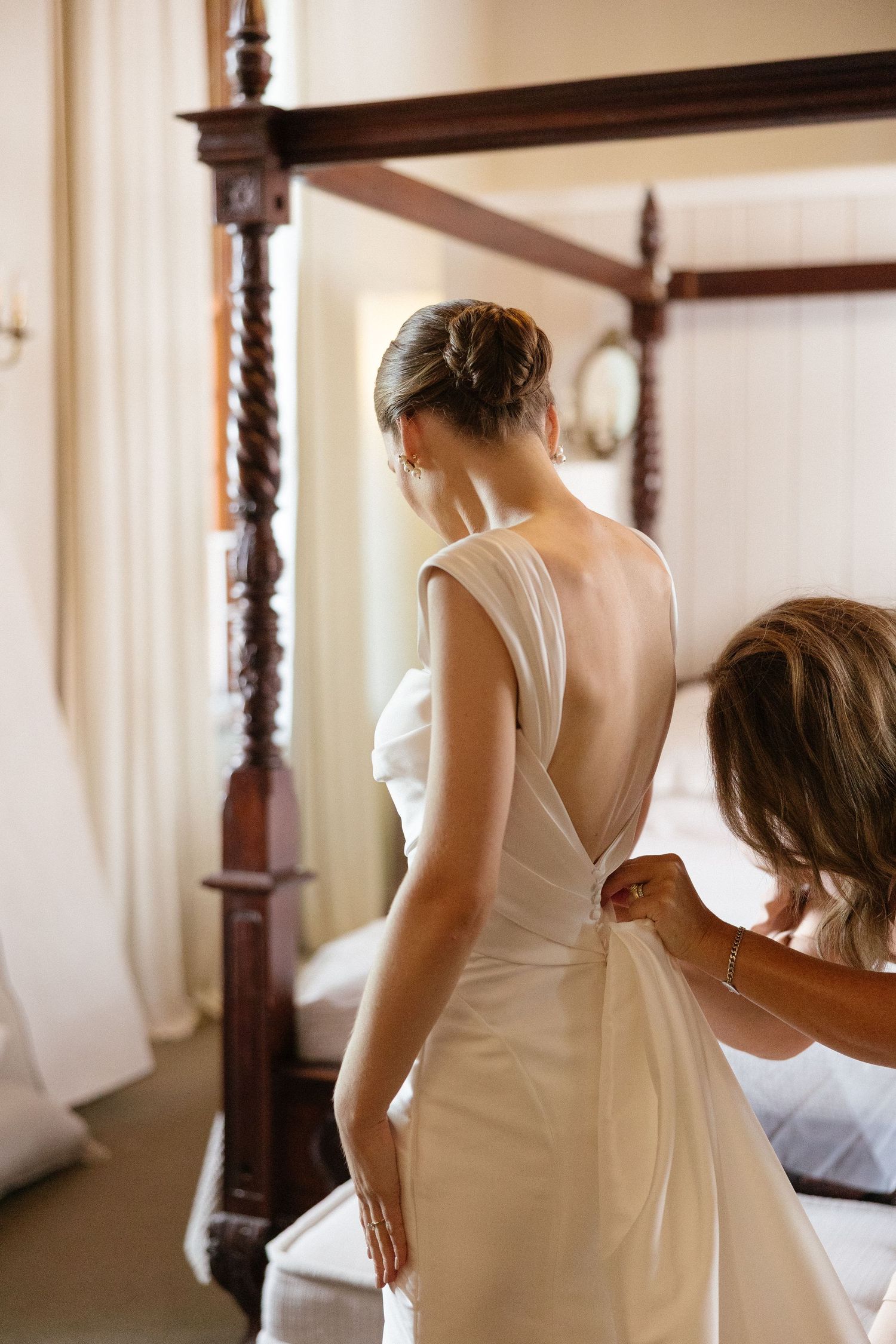 Wedding photographer Christene de Coning at Diamant Estate in Paarl with Deon Meiring and Masch dresses