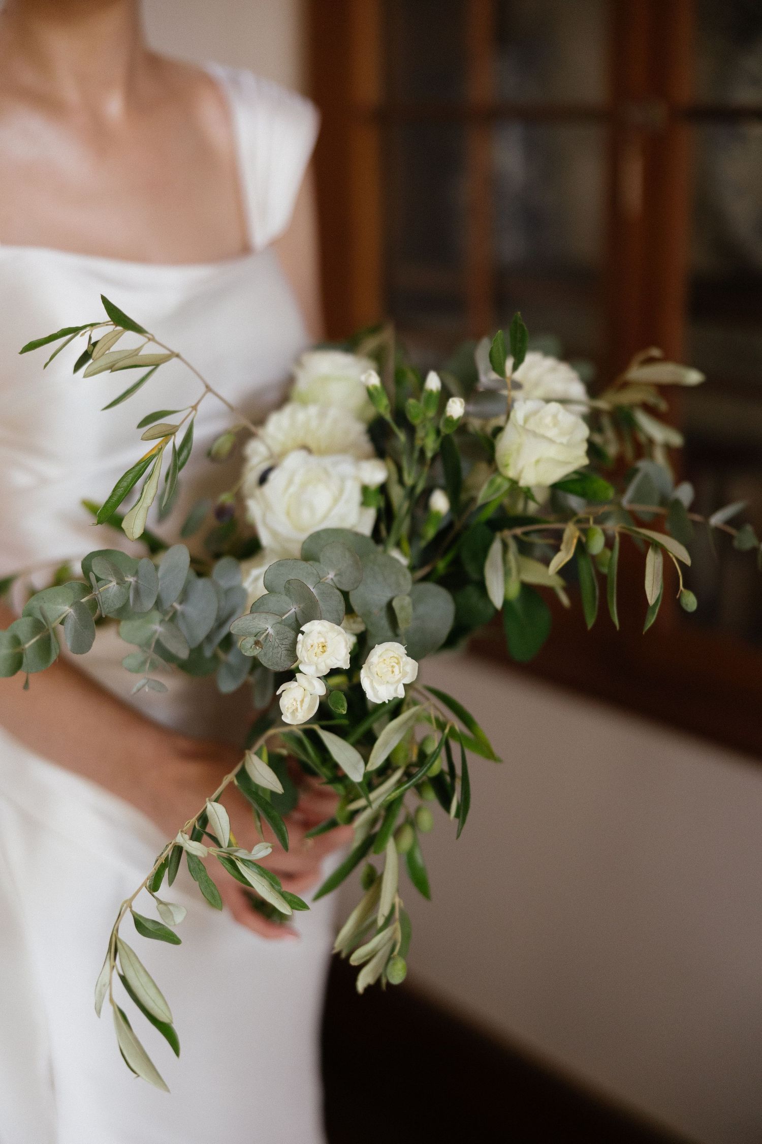 Wedding photographer Christene de Coning at Diamant Estate in Paarl with Deon Meiring and Masch dresses