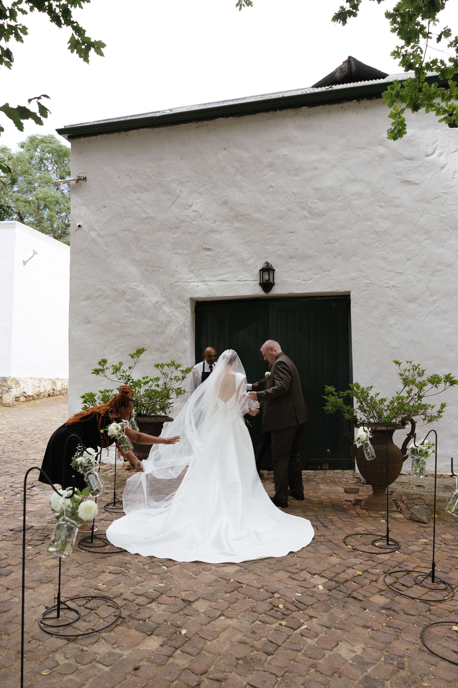 Wedding photographer Christene de Coning at Diamant Estate in Paarl with Deon Meiring and Masch dresses