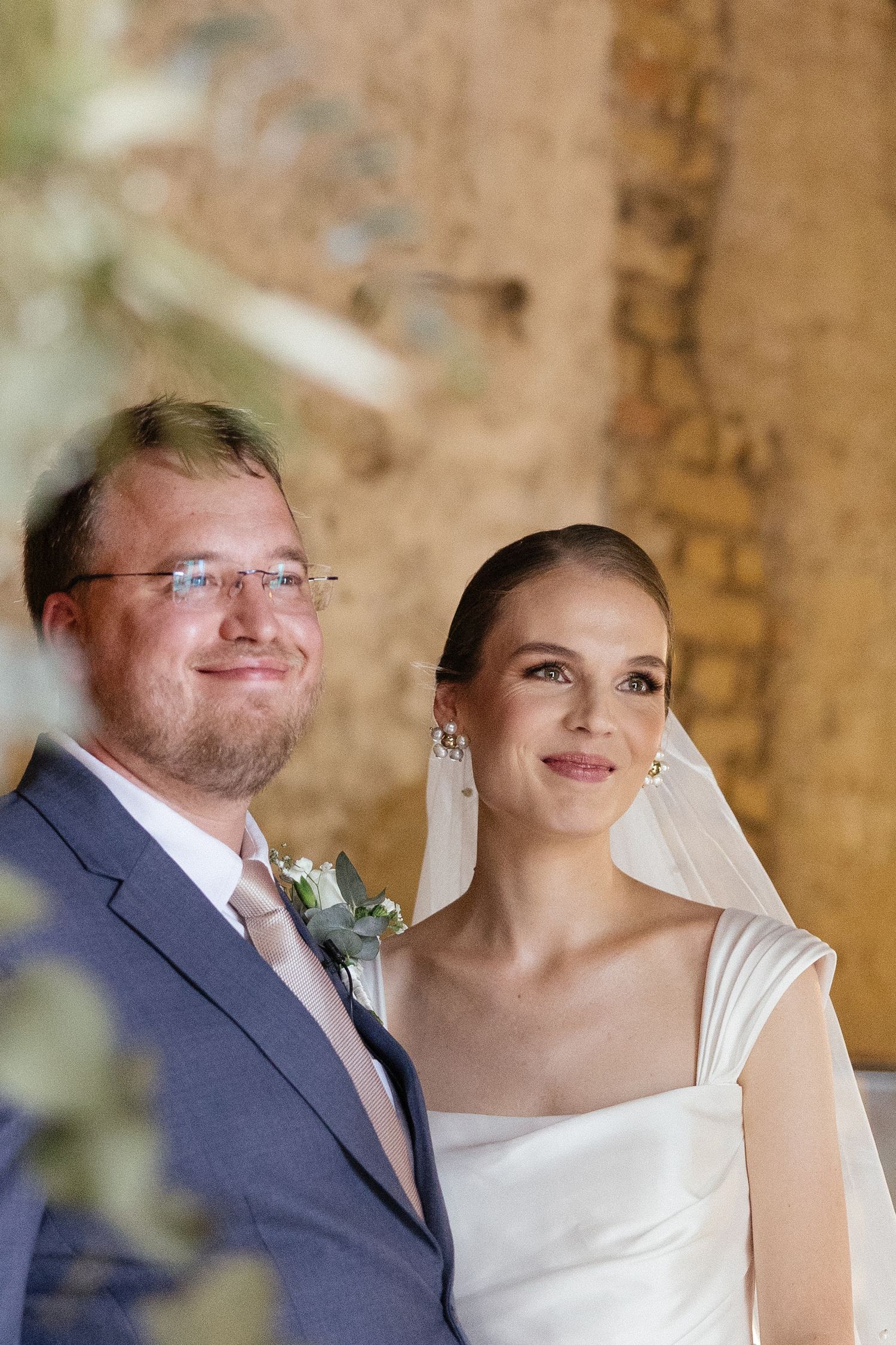 Wedding photographer Christene de Coning at Diamant Estate in Paarl with Deon Meiring and Masch dresses