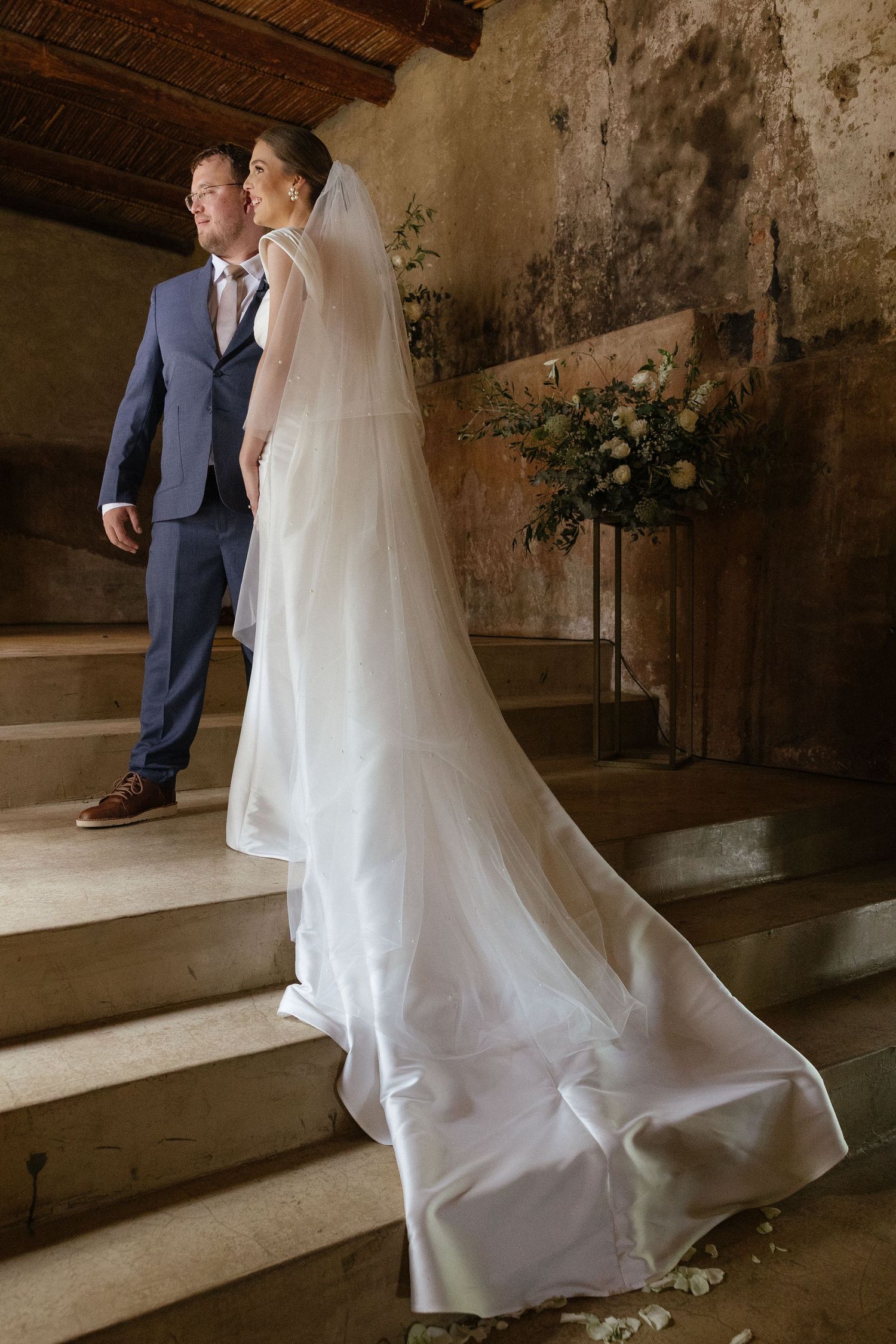 Wedding photographer Christene de Coning at Diamant Estate in Paarl with Deon Meiring and Masch dresses