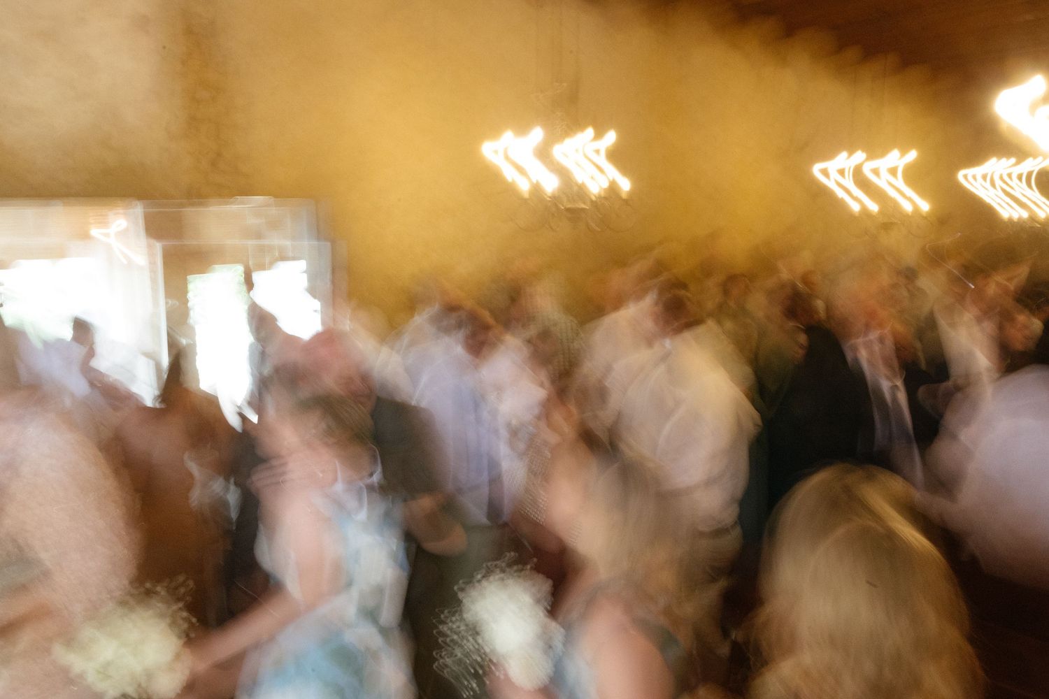 Wedding photographer Christene de Coning at Diamant Estate in Paarl with Deon Meiring and Masch dresses