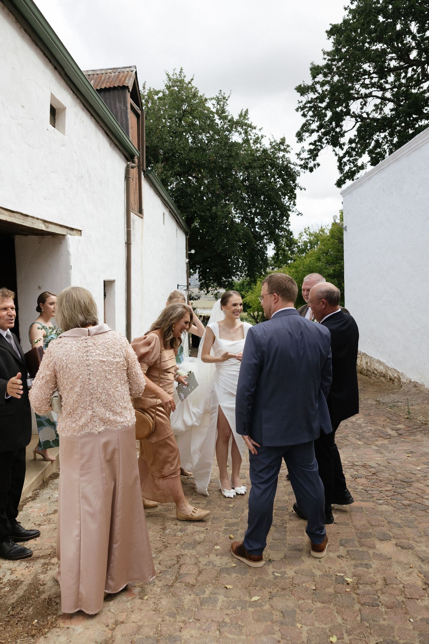 Wedding photographer Christene de Coning at Diamant Estate in Paarl with Deon Meiring and Masch dresses