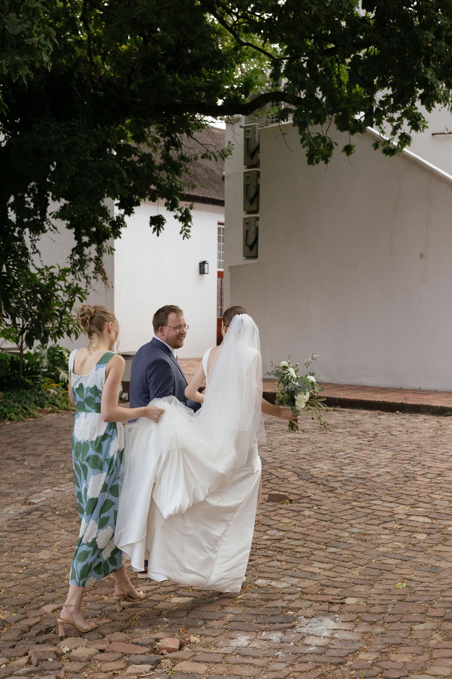 Wedding photographer Christene de Coning at Diamant Estate in Paarl with Deon Meiring and Masch dresses