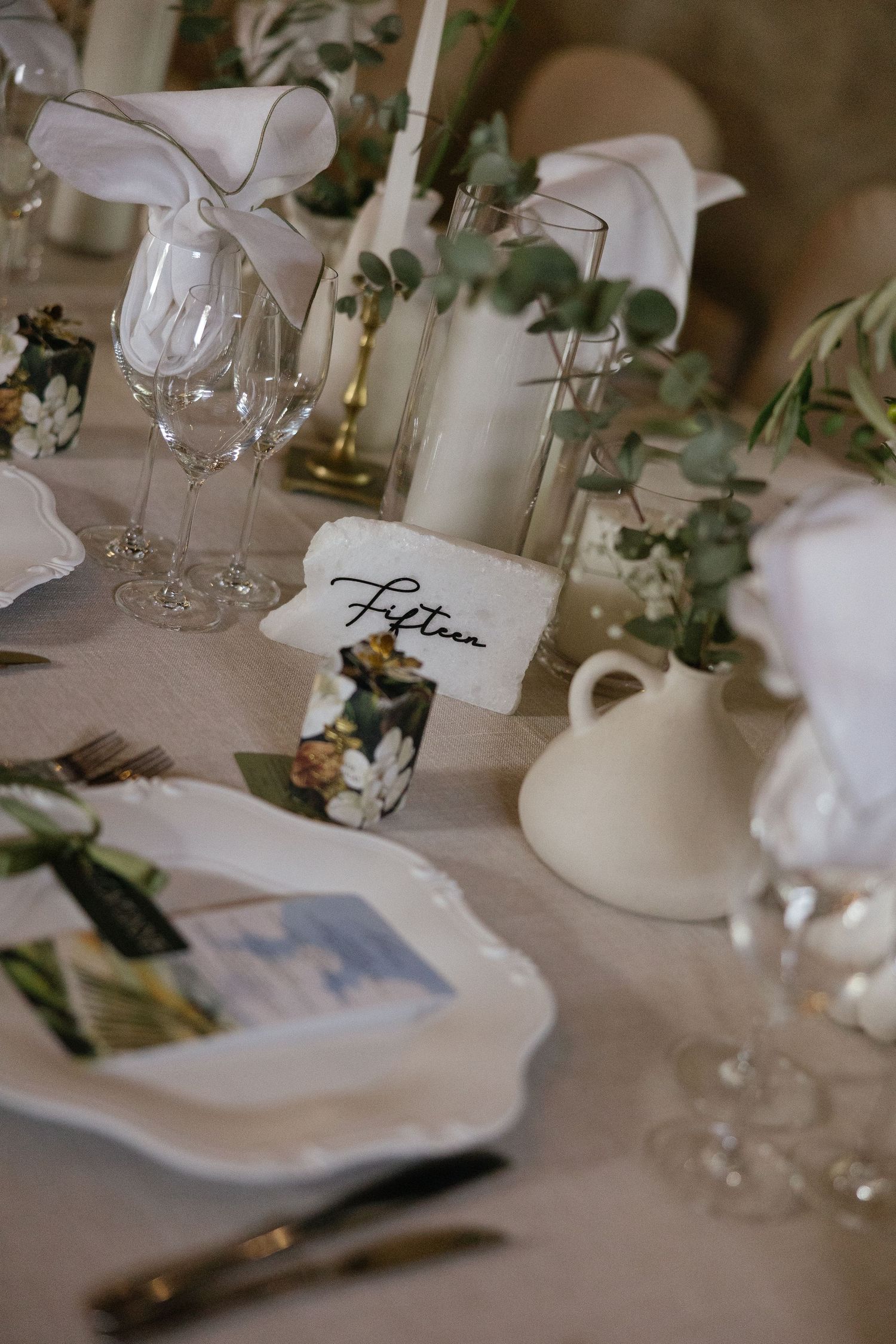 Wedding photographer Christene de Coning at Diamant Estate in Paarl with Deon Meiring and Masch dresses