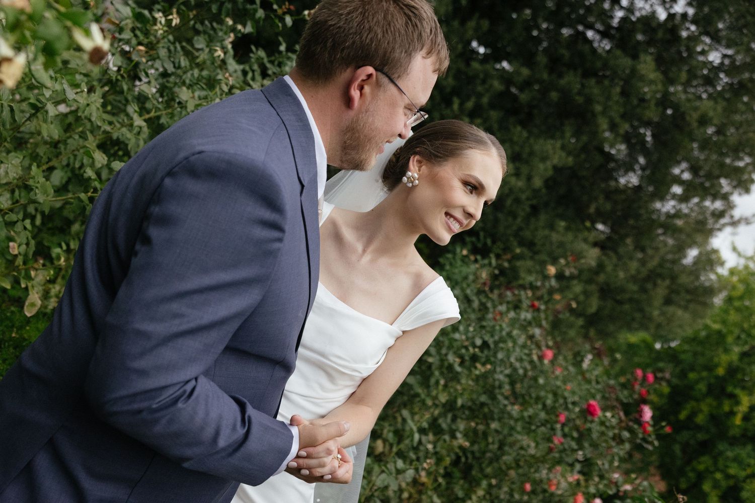 Wedding photographer Christene de Coning at Diamant Estate in Paarl with Deon Meiring and Masch dresses