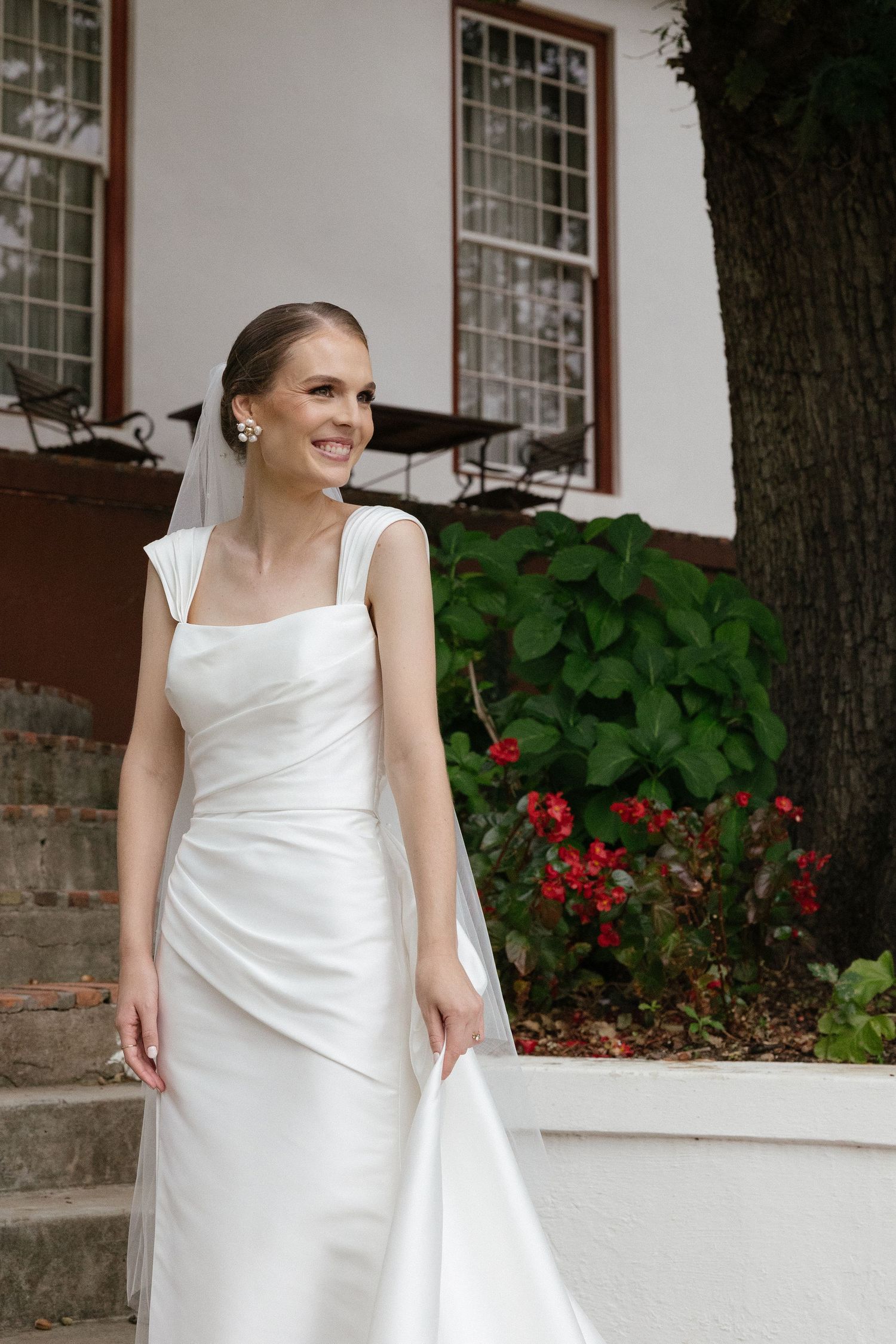 Wedding photographer Christene de Coning at Diamant Estate in Paarl with Deon Meiring and Masch dresses