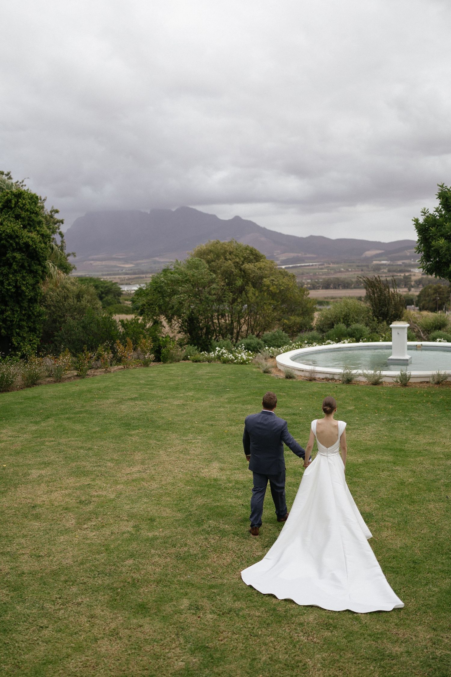Wedding photographer Christene de Coning at Diamant Estate in Paarl with Deon Meiring and Masch dresses