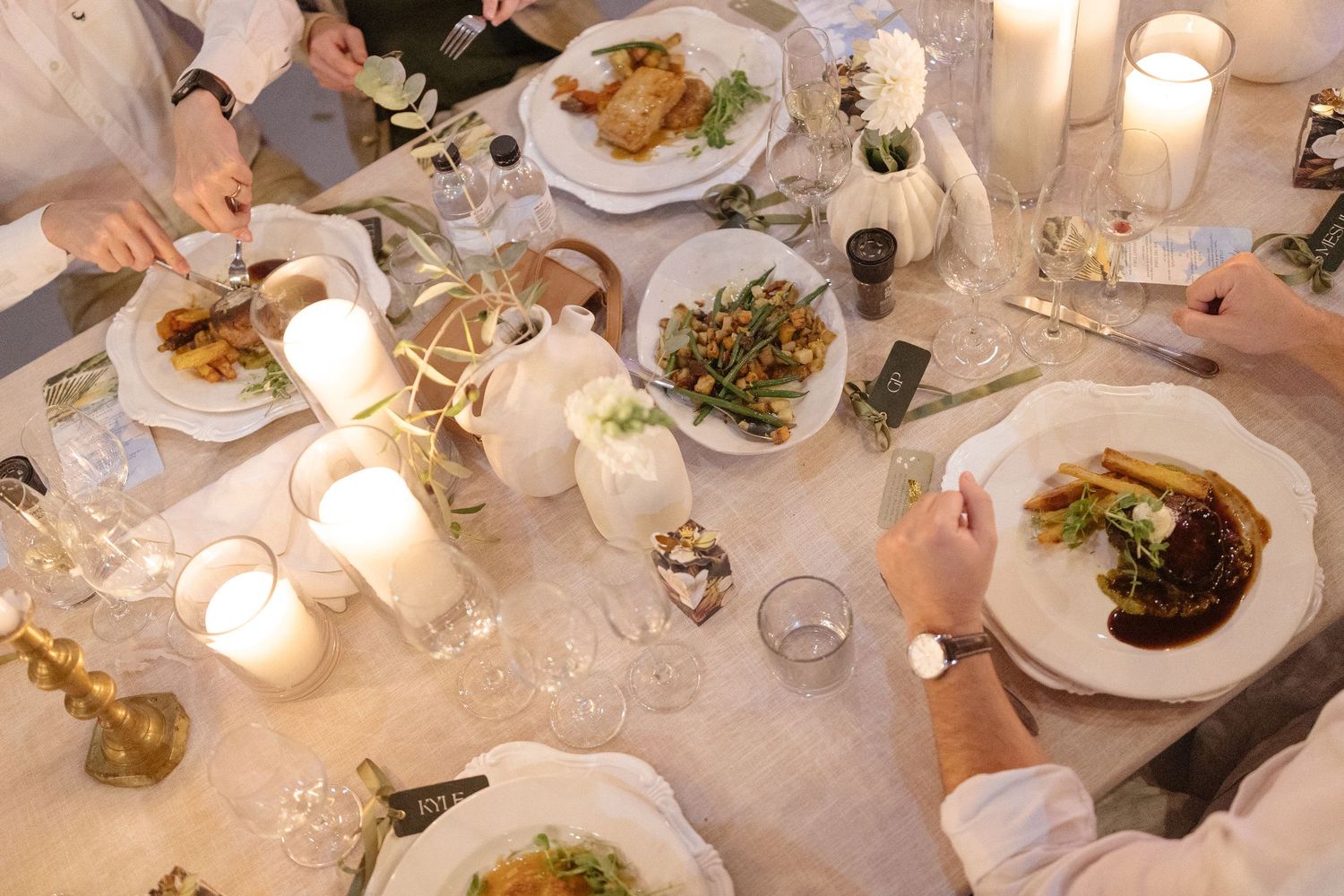 Wedding photographer Christene de Coning at Diamant Estate in Paarl with Deon Meiring and Masch dresses