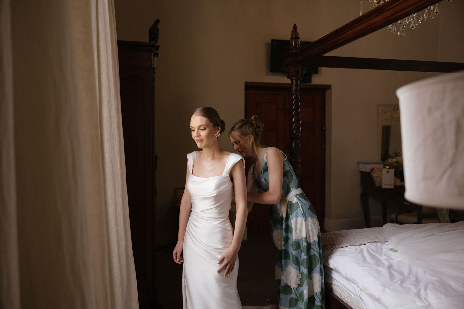 Wedding photographer Christene de Coning at Diamant Estate in Paarl with Deon Meiring and Masch dresses