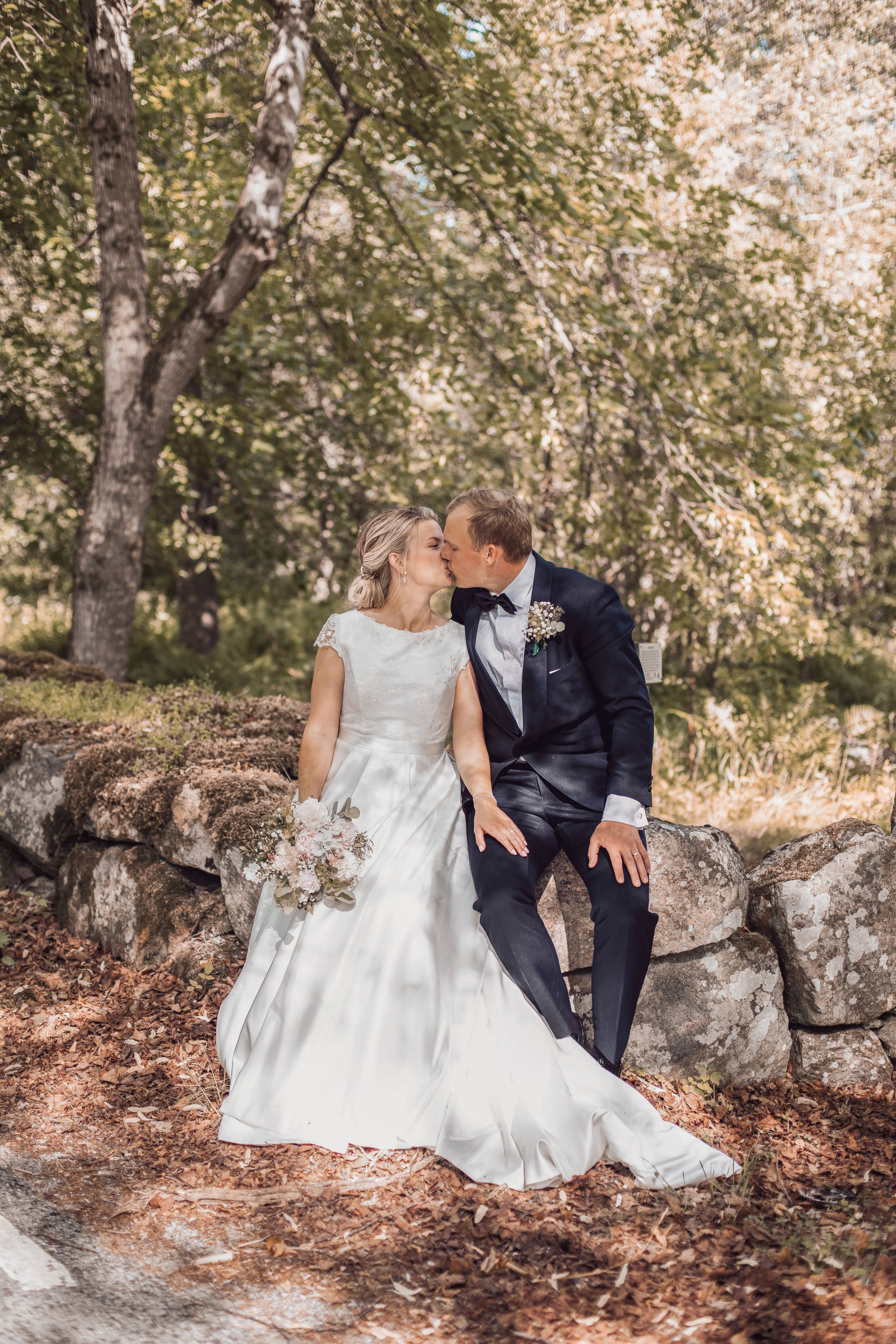 wedding, photograph, hug, love, portrait