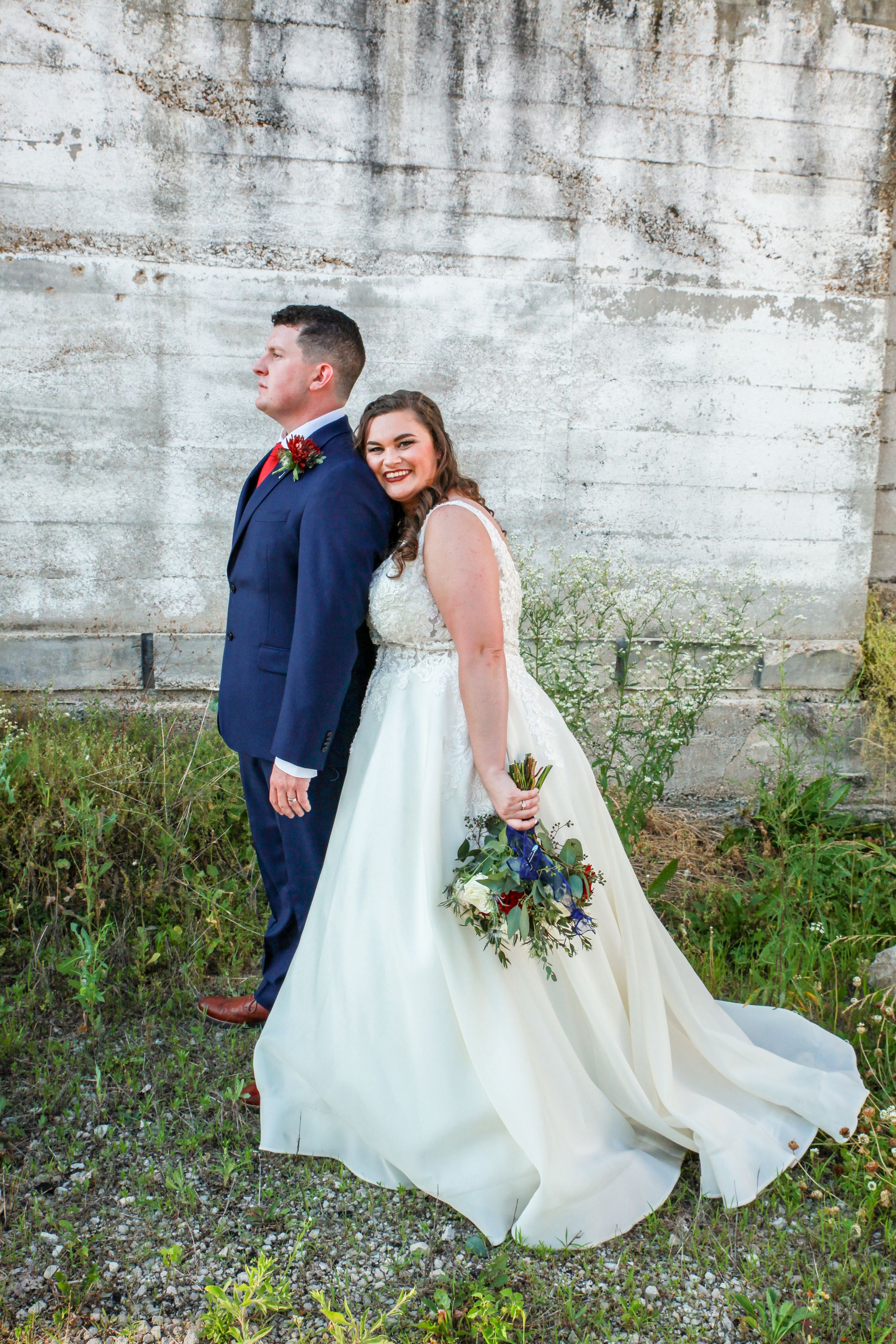 Wedding photos in Springfield, Missouri by Angie Reed Photography