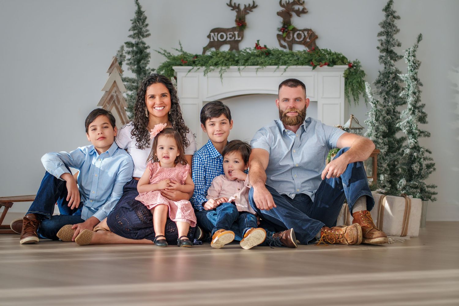 fall photo session family Colleyville nature center golden hour bridge golden hour fall colors Jaklen Gerges photography