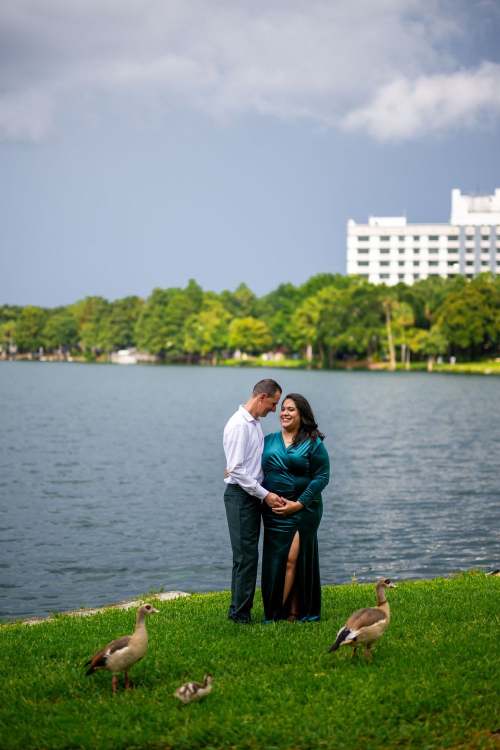 Orlando Maternity Photographer, Lake Eola Park Photographer