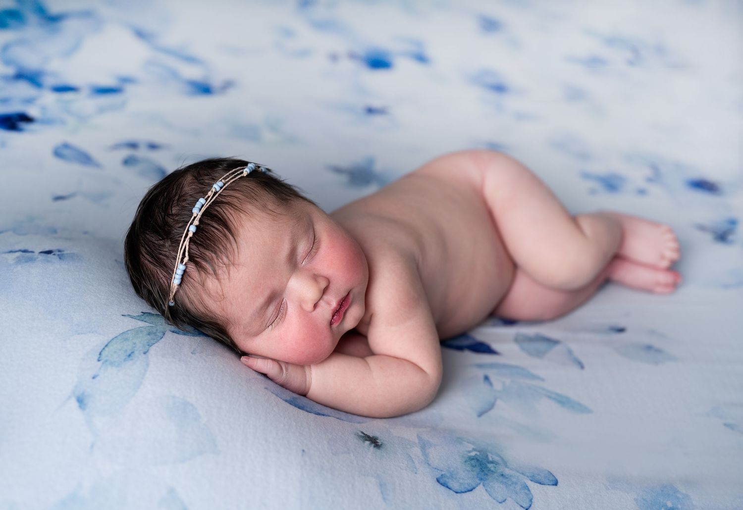 Baby girl blue floral - Newborn photography session in Clarksville TN