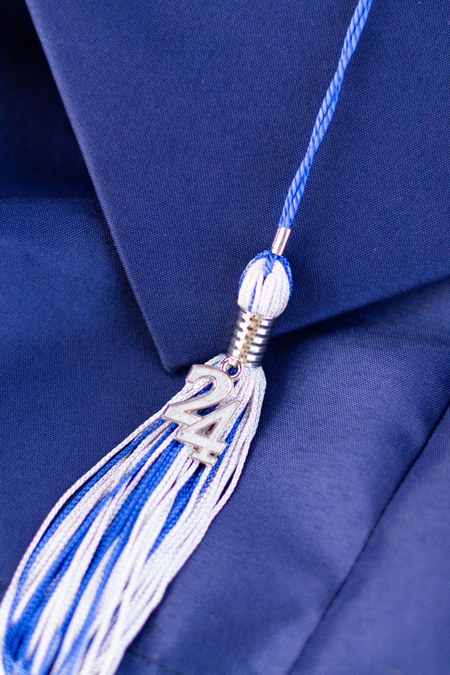 Close up photo of a graduation cap