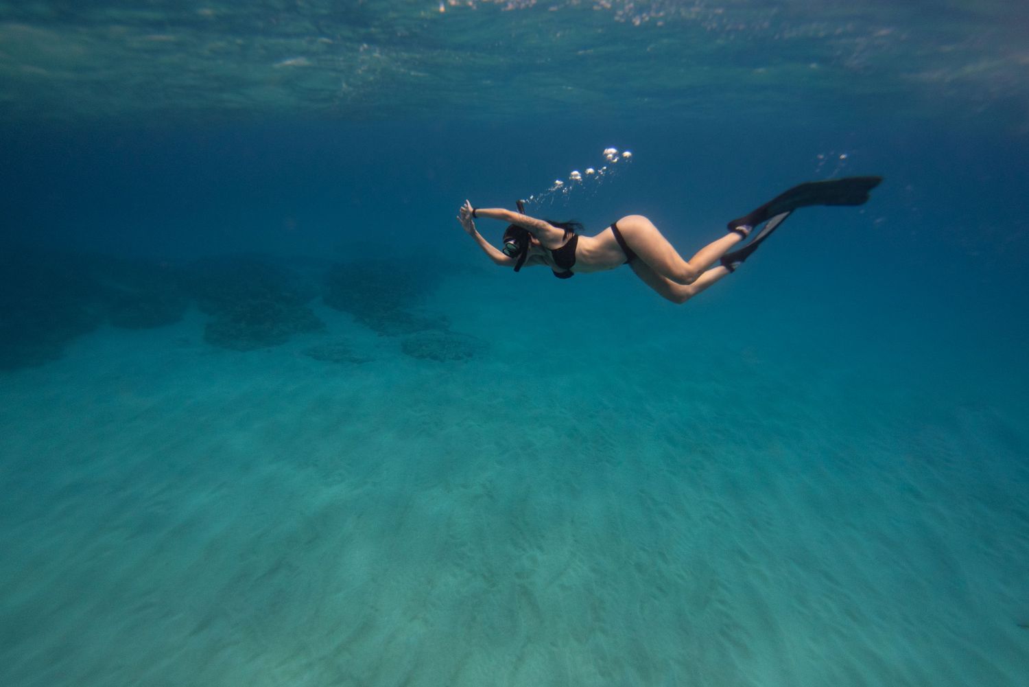 oahu underwater photographer, honolulu underwater photographer, honolulu ocean photographer, underwater photoshoot