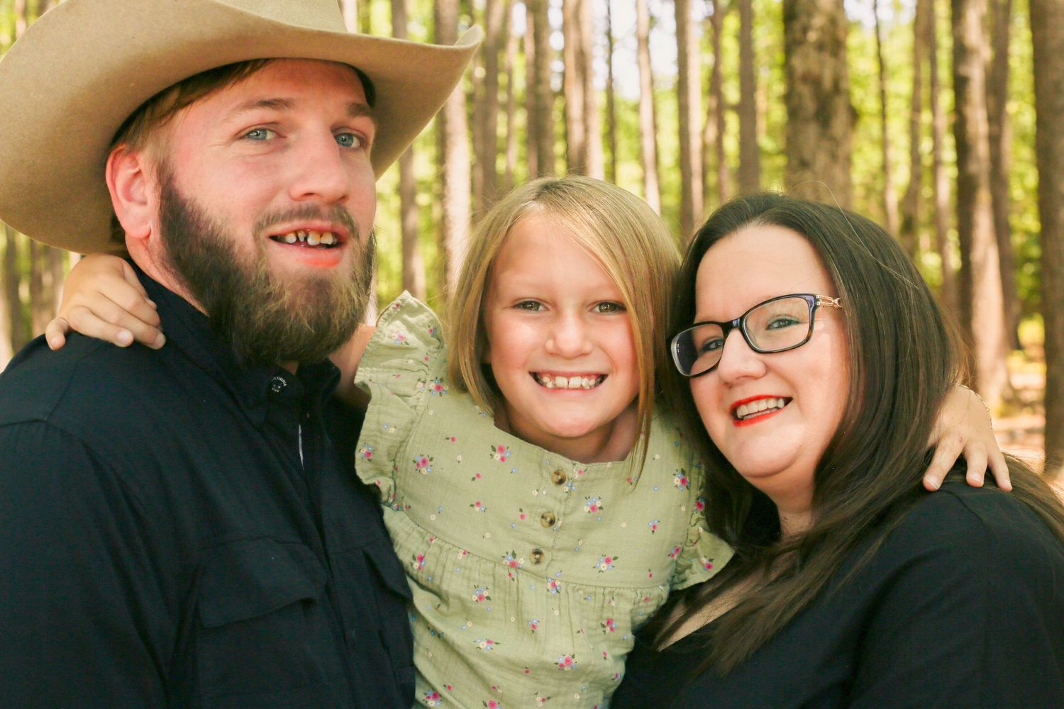 Rural family session in pasture in Del City