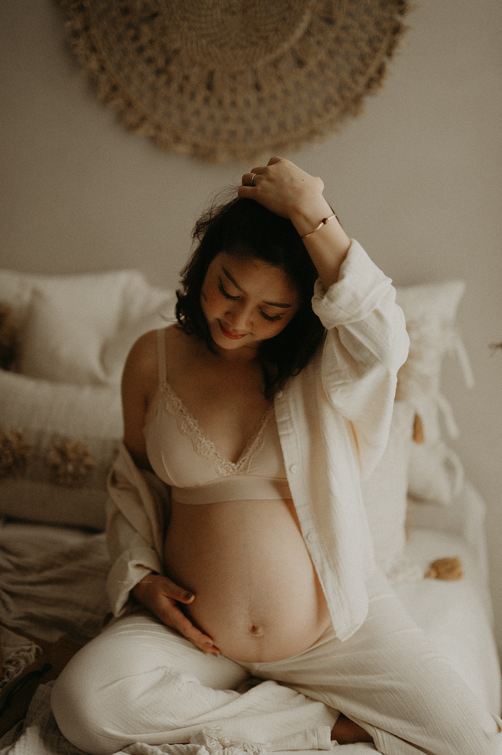 Singapore lifestyle and newborn baby and maternity photography capturing heartfelt, light-filled moments for families and new parents.