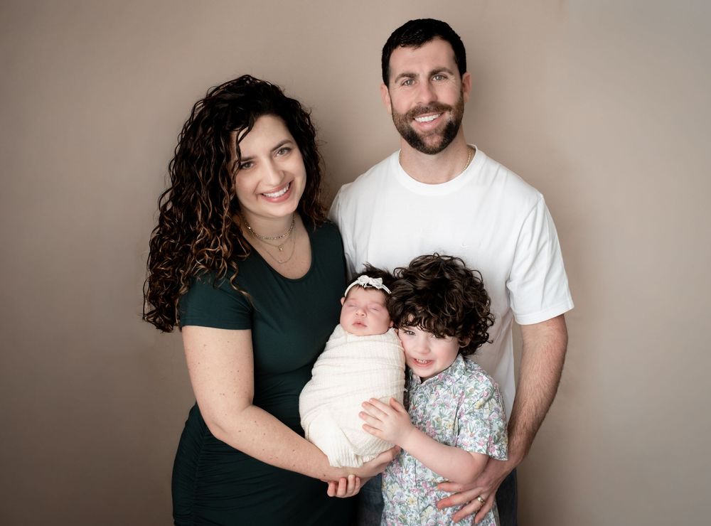 south jersey newborn photographer and photography
newborn photographer 
family photography 
in studio