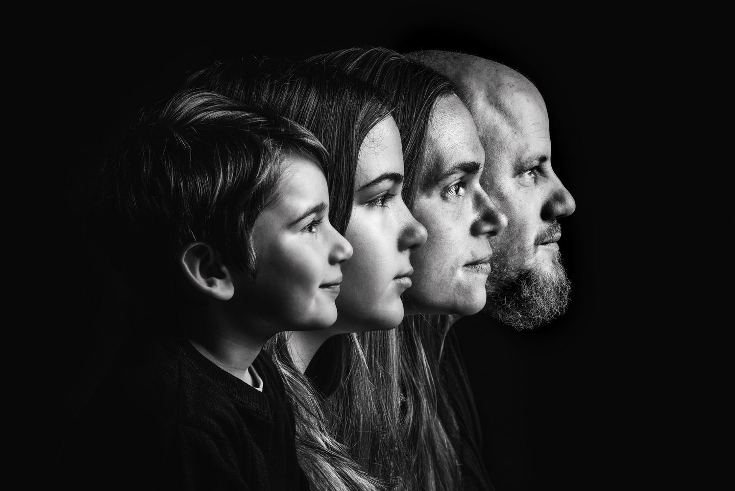 Portrait artistique de famille au studio à Jonzac 17500
Photographe Portraitiste de France en Charente-Maritime