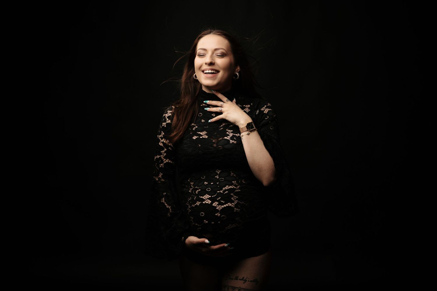 Photographie artistique Grossesse au studio à Jonzac 17500
Photographe Portraitiste de France en Charente-Maritime