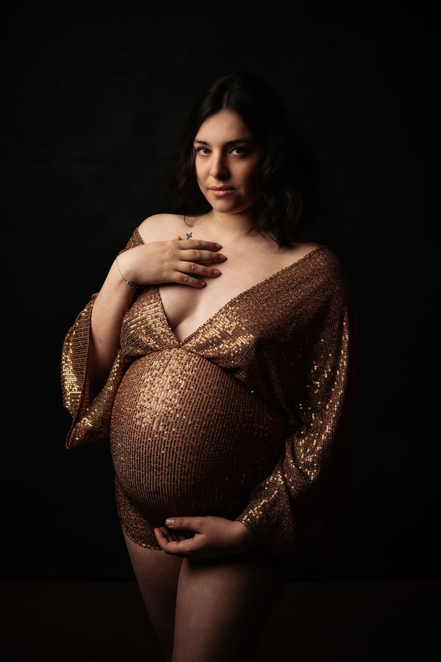 Photographie artistique Grossesse au studio à Jonzac 17500
Photographe Portraitiste de France en Charente-Maritime