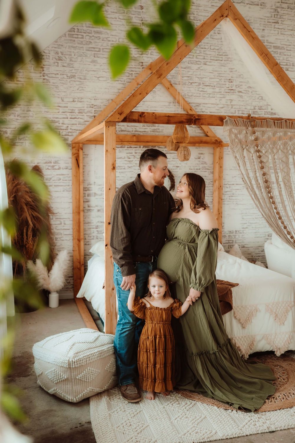 Southwest Missouri Photographer, Cross Timbers MO Photographer, Family Photographer, Maternity Photographer, Newborn Photographer
