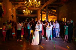 Ouverture de bal mariage Lyon
Photographe : Solène Dgy Photographe
