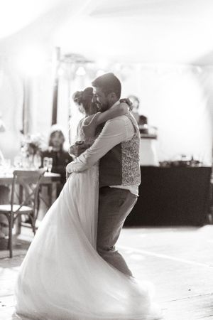 Photographie ouverture de bal mariage Lyon 
Photographe : Solène Dgy Photographe