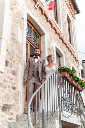 Sortie mairie mariage Lyon
Photographe : Solène Dgy Photographe