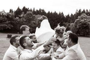 Photographie ambiance mariage Lyon
Photographe : Solène Dgy Photographe
