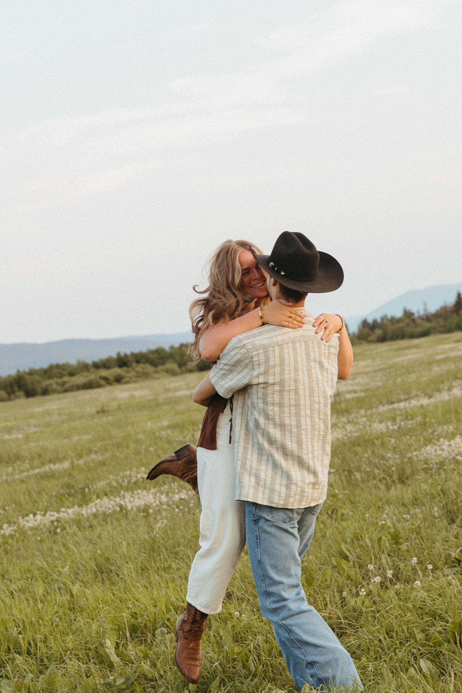 Ontario Newfoundland Wedding Elopement Videographer Photographer