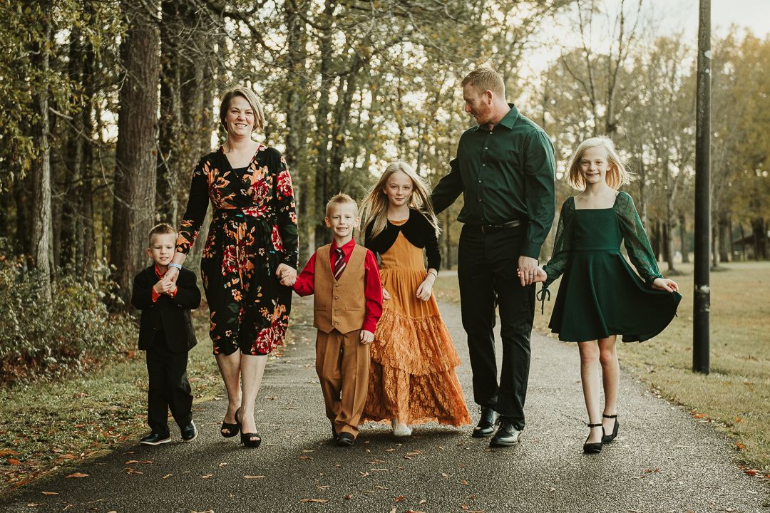 Fall Family Photoshoot, Coordinated Family Outfits, Candid Family Photography Outdoors.