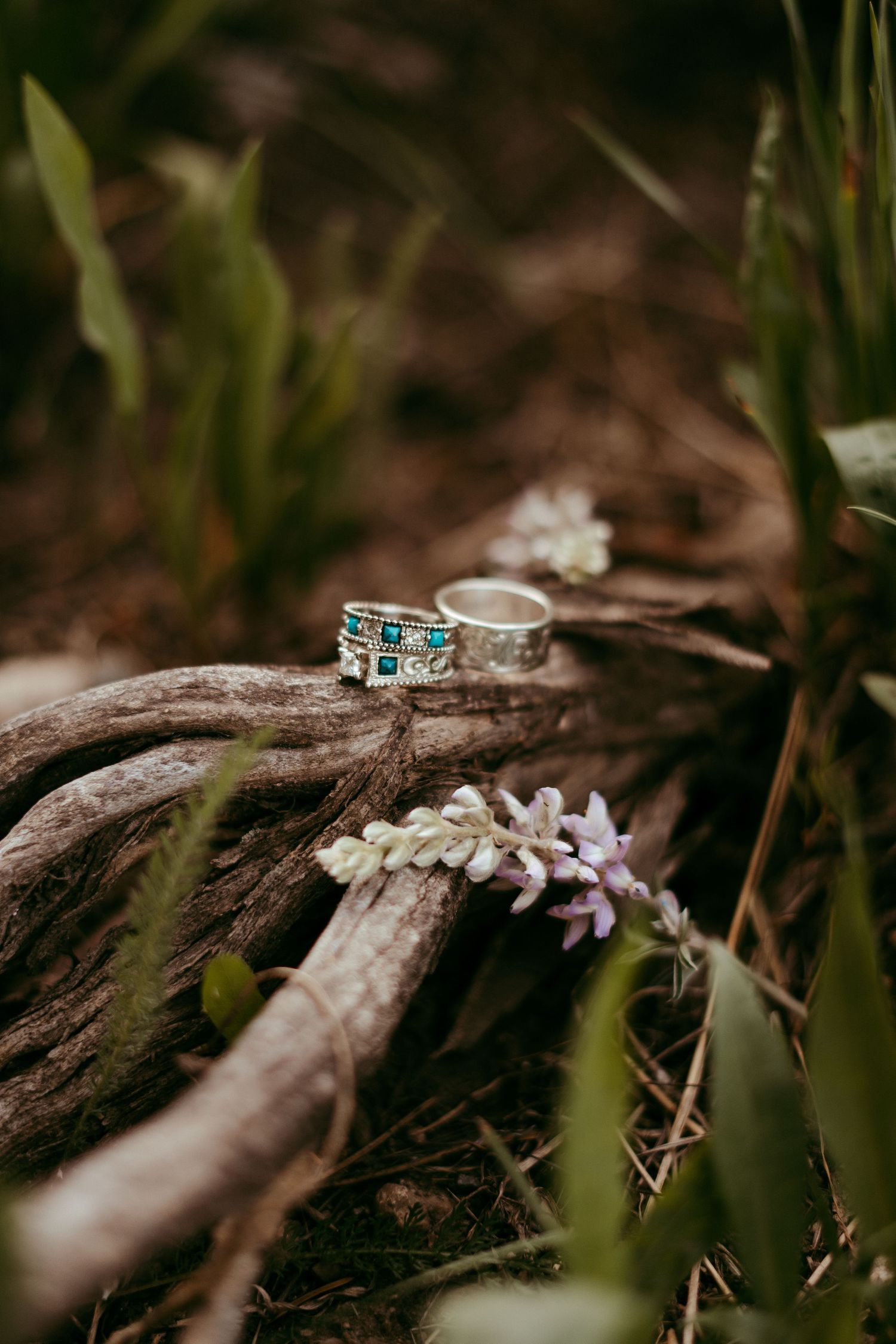 Outdoor wedding ceremony in Wyoming with mountain views and rustic charm