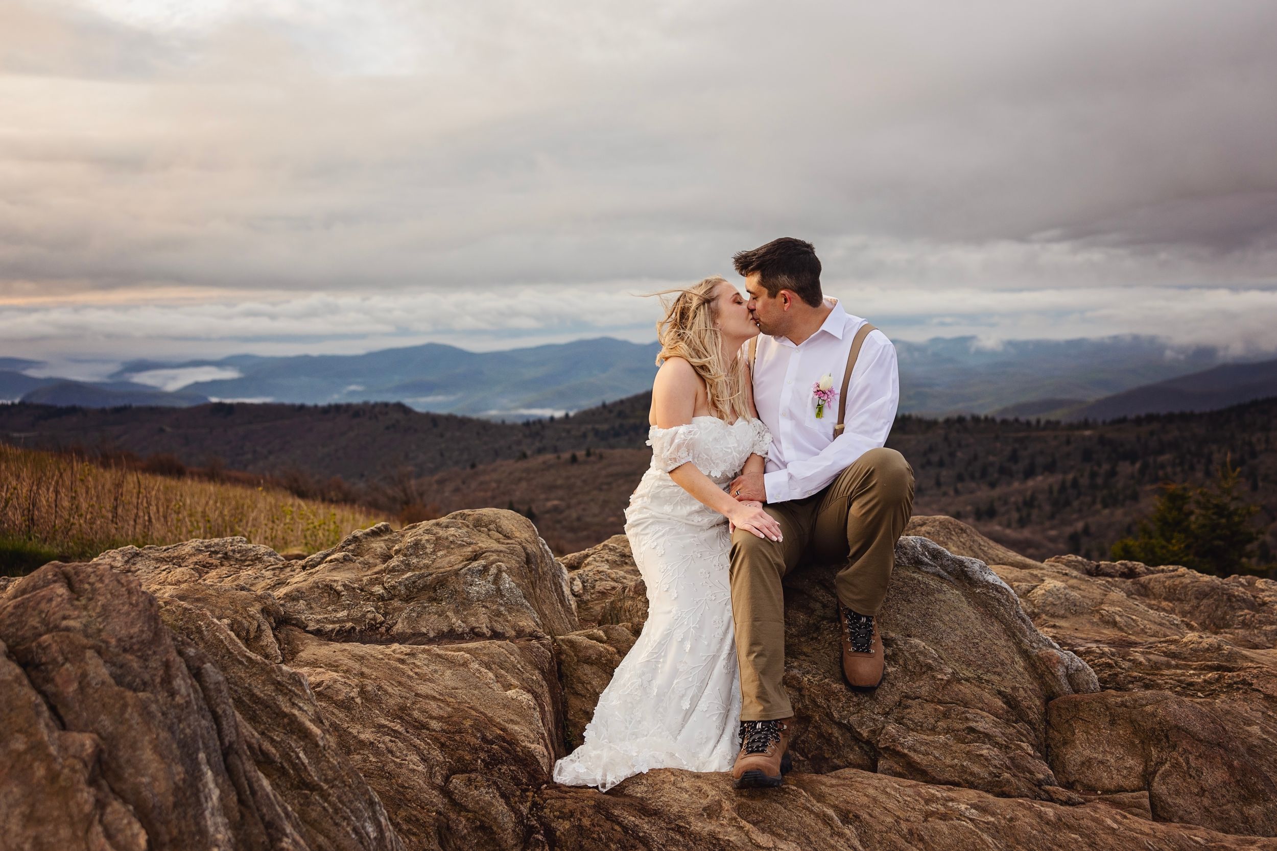 Asheville, North Carolina mountain elopement at Black Balsam Knob