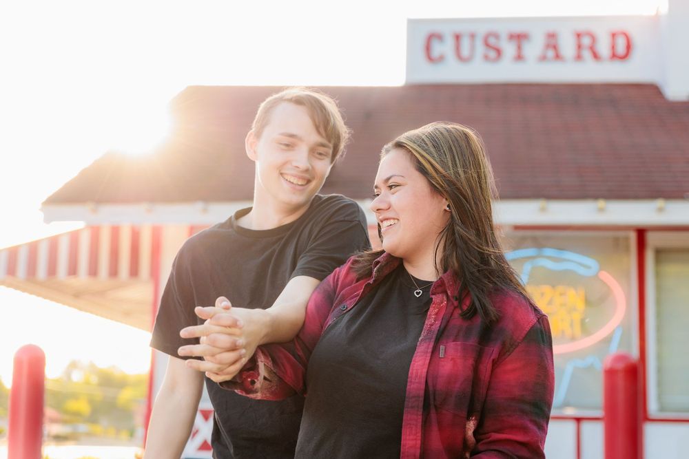 couples photo shoot engagement session sunset ice cream mays landing new jersey clayton new jersey franklinville malaga