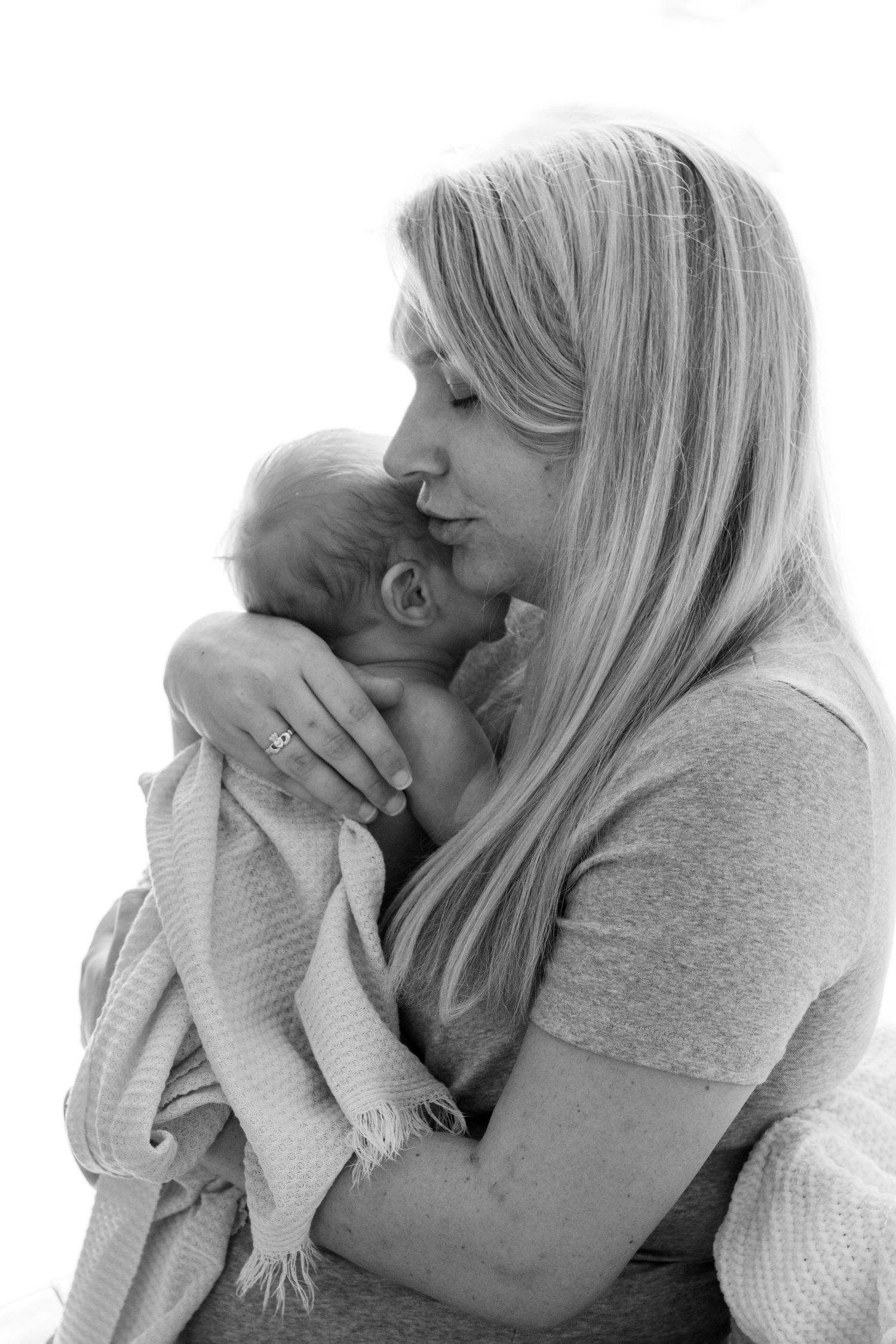 toddler motherhood family baby newborn fresh 48 kids group hospital posed candid family after birth of child packages babies luxury fine art