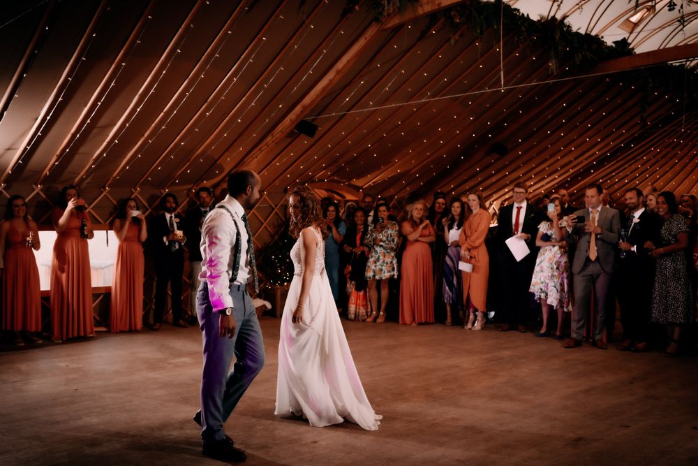 wedding photography the first dance by Rose and Rainbow Photography