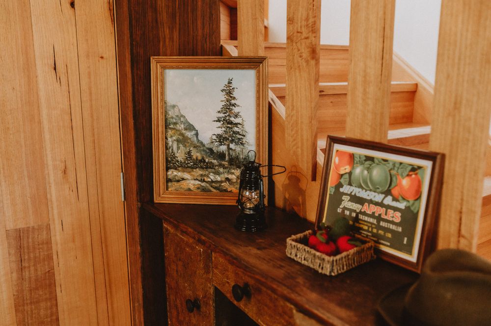 getting ready photos at Orchards Nest Huon Valley by Tasmanian wedding photographer Joss Jensen