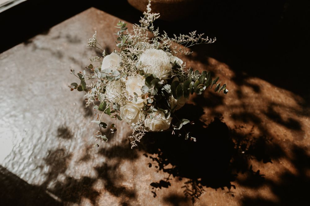 getting ready photos at Orchards Nest Huon Valley by Tasmanian wedding photographer Joss Jensen