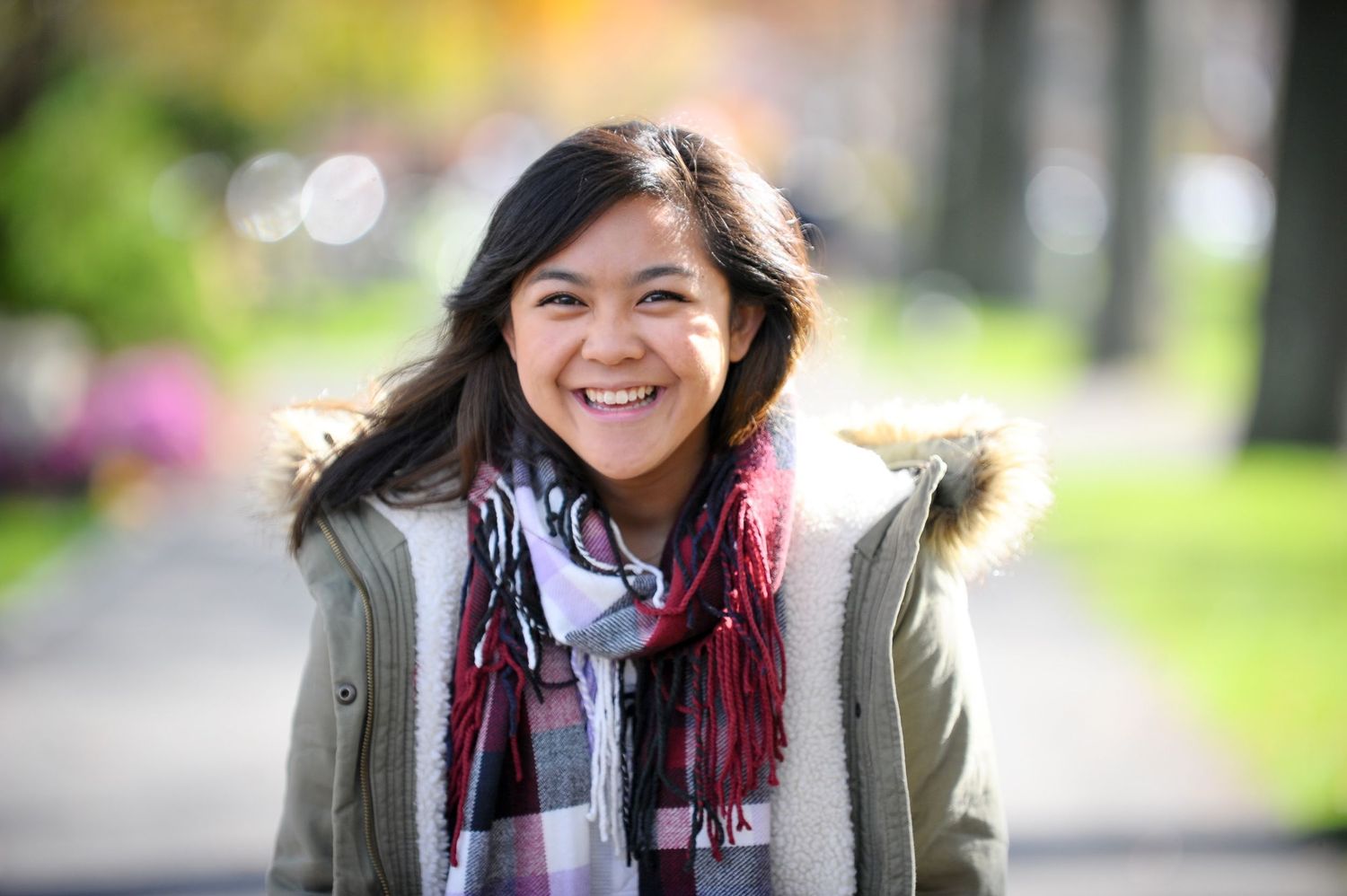 university student in the Fall HIGHER EDUCATION PHOTOGRAPHER, UNIVERSITY PHOTOGRAPHER