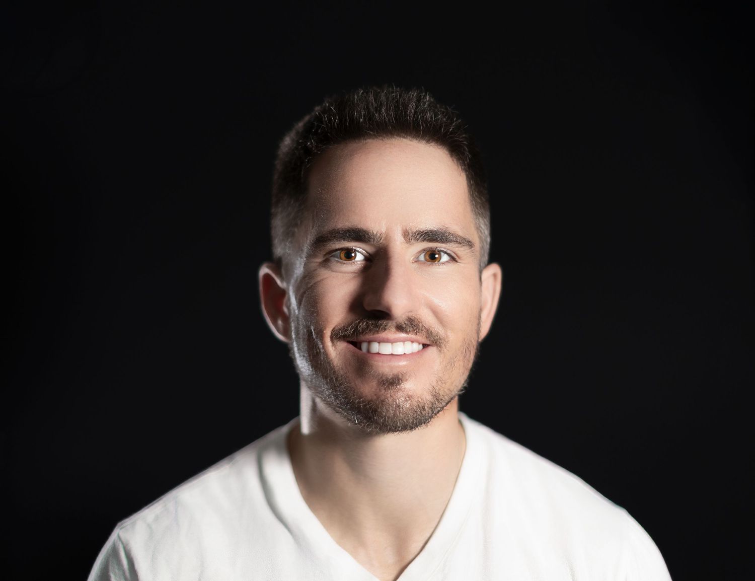 Profile image of event and portrait photographer Graham Kosakoski.