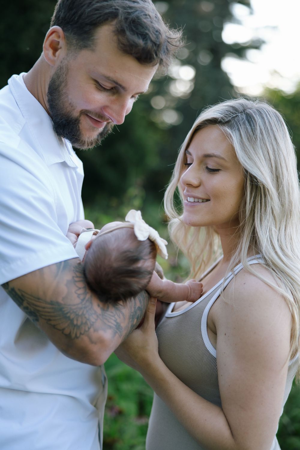 Summer family newborn photoshoot