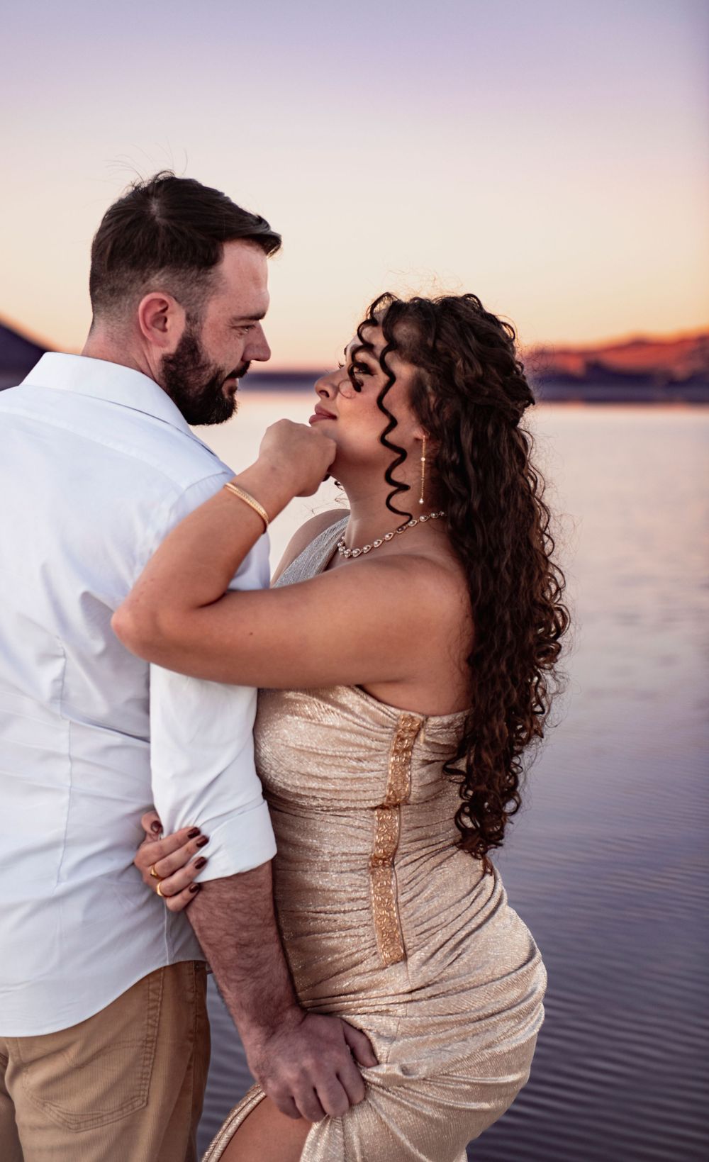 Engagement Session at Salt Flats in Utah. Salt Flats engagement session by Leah Thompson, Poulsbo Wedding Photographer
