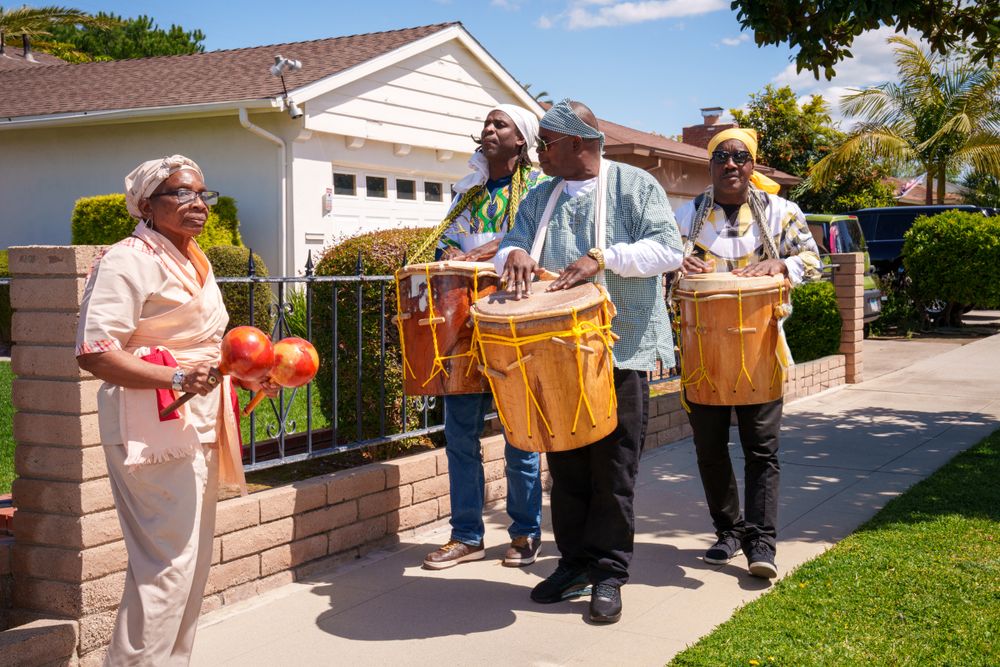 musicians-cultural-event-orange-county-ca-margie-temme-photographer-singer-drums