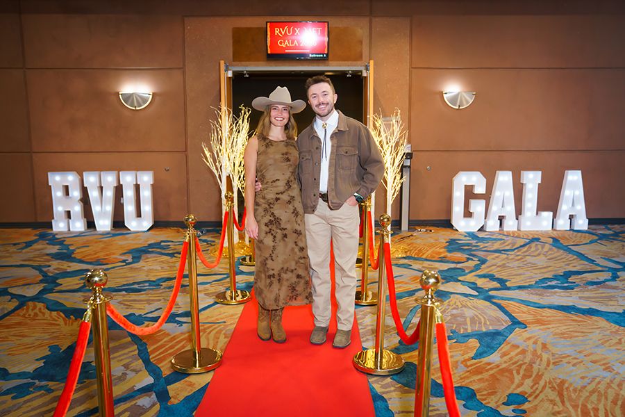 rocky-vista-university-priviate-medical-school-gala-rvu-dixie-convention-center-fun-night-met-casino-gambling-red-carpet-st-george