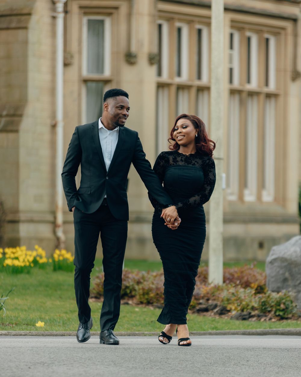 Wedding portraits, couples, white wedding.