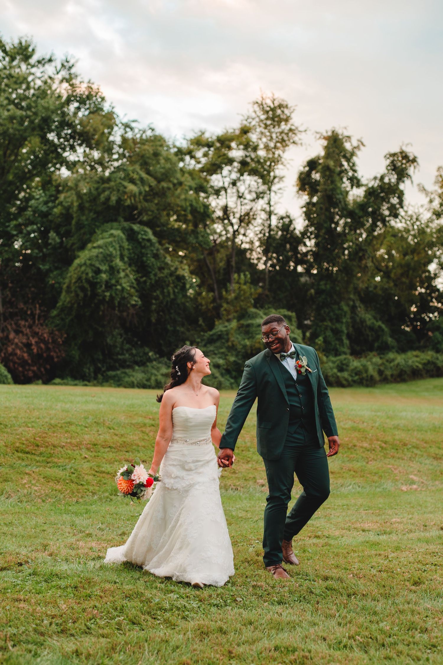 Wedding Photographer, Engagement photographer, Family photographer & Headshot Photography in Maryland, DC & Virginia