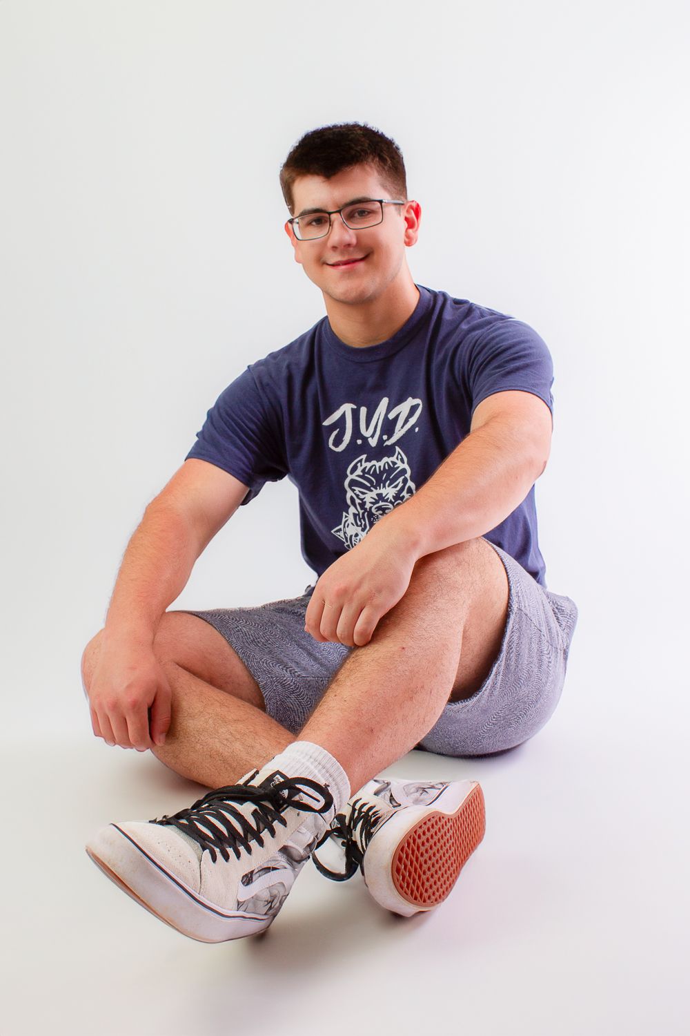 North Gaston senior picture by Golden Cam Studios Photography